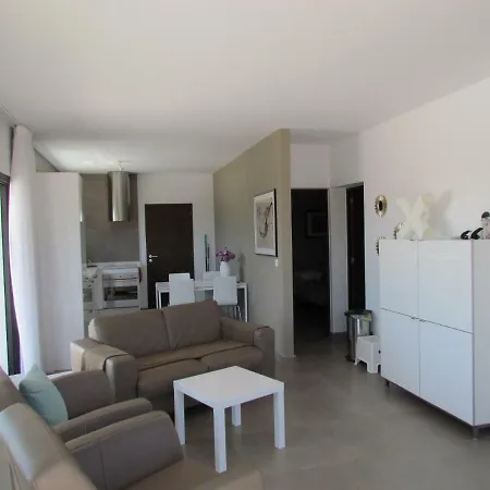 Villas Mavadel * 라 올리바